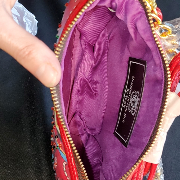 Sharif  Hand painted & Beaded bag . NWT - Picture 3 of 6